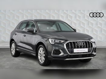 Used Audi Q3 2023 for sale - 76438449: Photo