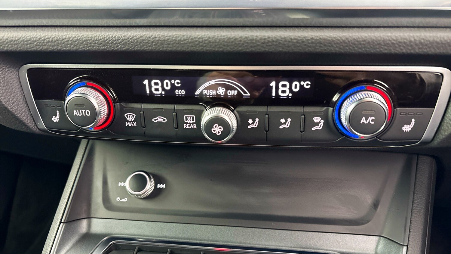 Used Audi Q3 2019 for sale - 77701417: Photo 13