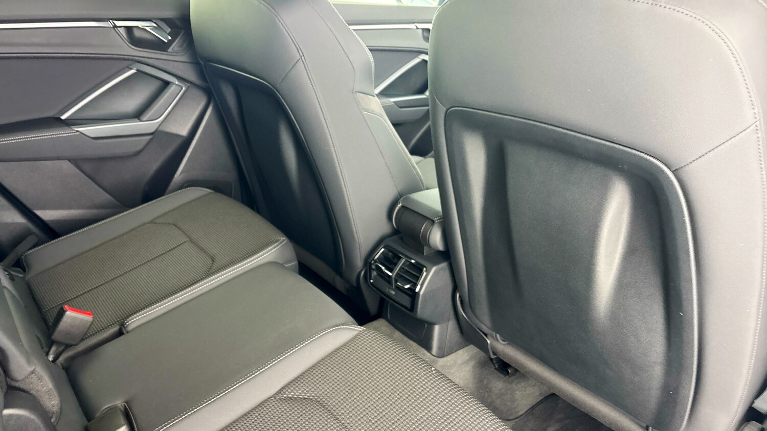 Used Audi Q3 2019 for sale - 77701417: Photo 30