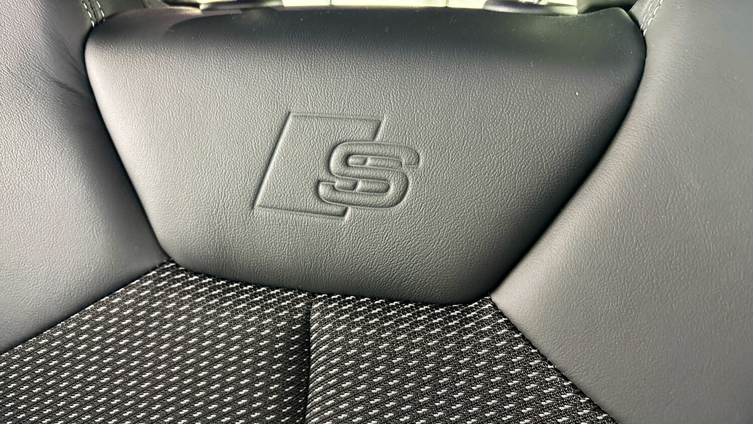 Used Audi Q3 2019 for sale - 77701417: Photo 38