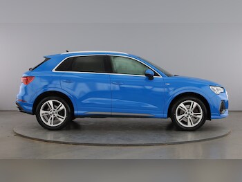 Used Audi Q3 2019 for sale - 77701417: Photo