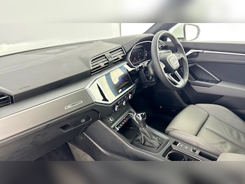 Used Audi Q3 2025 for sale - 77851565: Photo