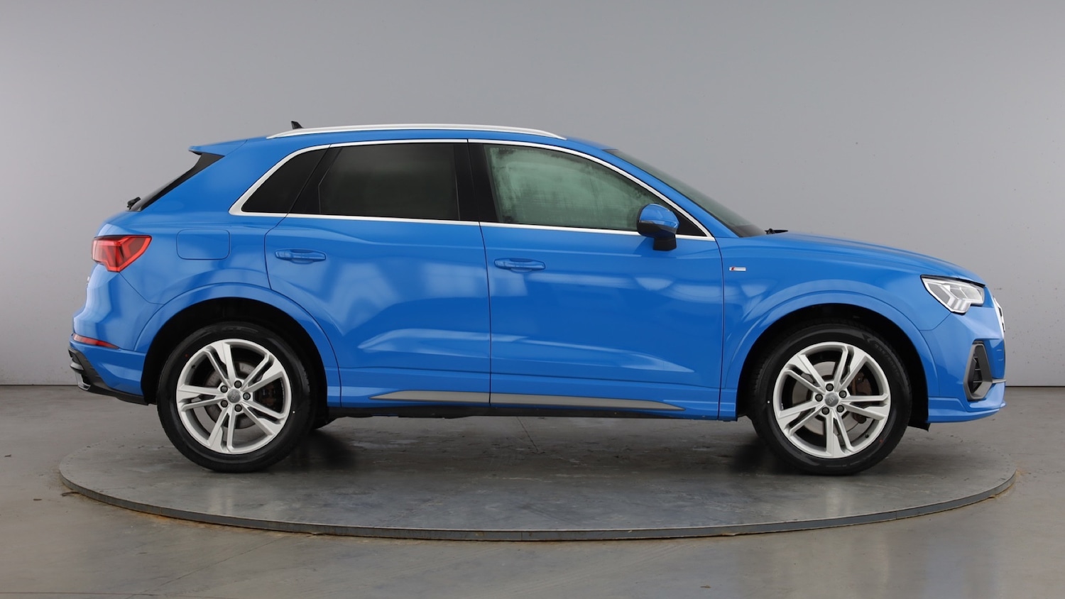 Used Audi Q3 2019 for sale - 77505077: Photo 4