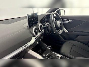 Used Audi Q2 undefined for sale - 78317308: Photo