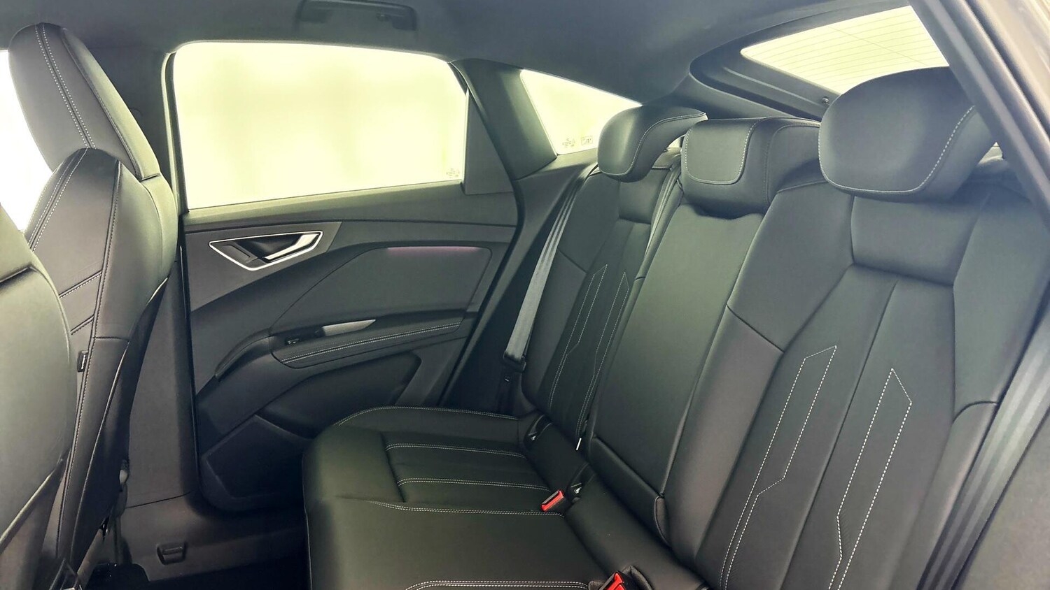 Used Audi Q4 e-tron 2025 for sale - 77721470: Photo 27