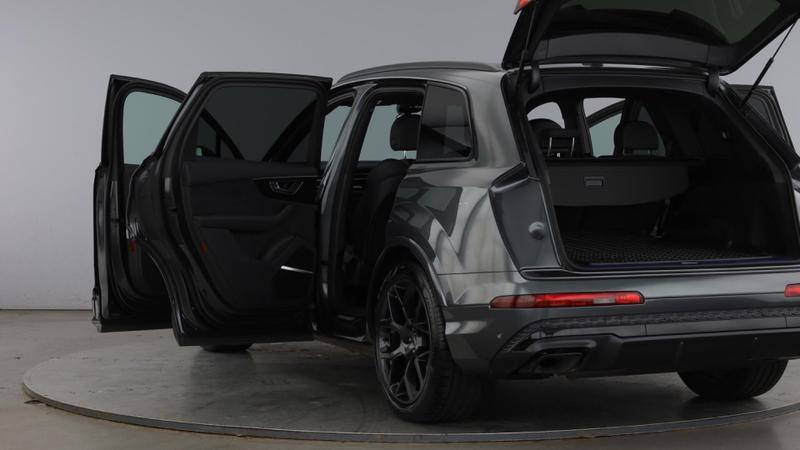 Used Audi Q7 2025 for sale - 76722920: Photo 11