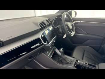 Used Audi Q3 2024 for sale - 73941630: Photo
