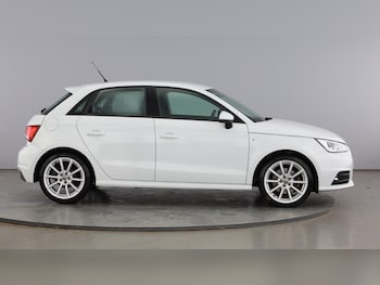 Used Audi A1 2018 for sale - 77602556: Photo