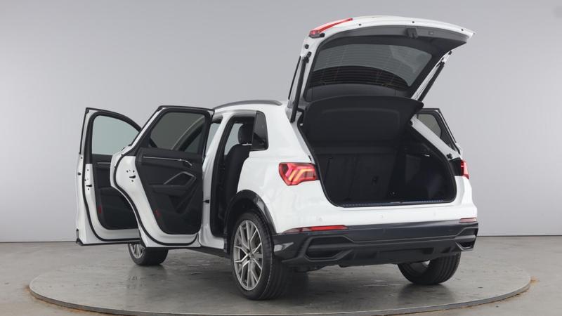 Used Audi Q3 2025 for sale - 76302820: Photo 11