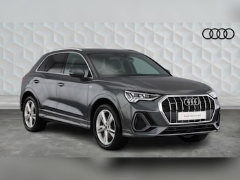 Used Audi Q3 2023 for sale - 78852820: Photo