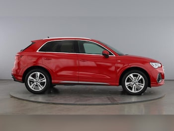 Used Audi Q3 2021 for sale - 76882814: Photo