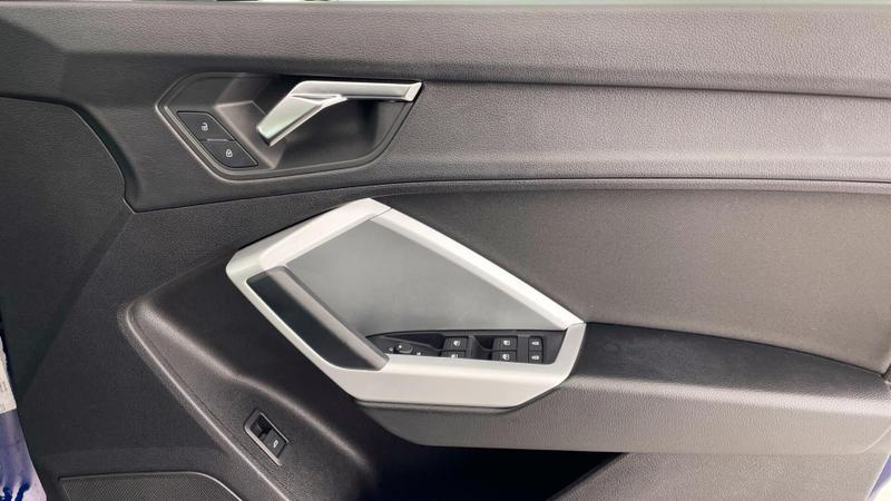 Used Audi Q3 2023 for sale - 76117538: Photo 19