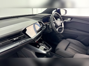 Used Audi Q4 e-tron 2025 for sale - 78402974: Photo