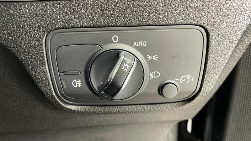 Used Audi SQ2 2022 for sale - 76117431: Photo 23