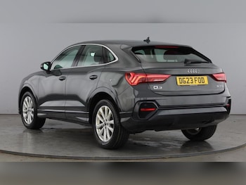 Used Audi Q3 2023 for sale - 76960907: Photo