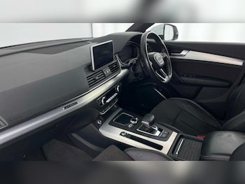 Used Audi Q5 2018 for sale - 76296707: Photo