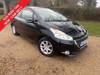 Used Peugeot 208 2012 for sale - 77372860: Photo