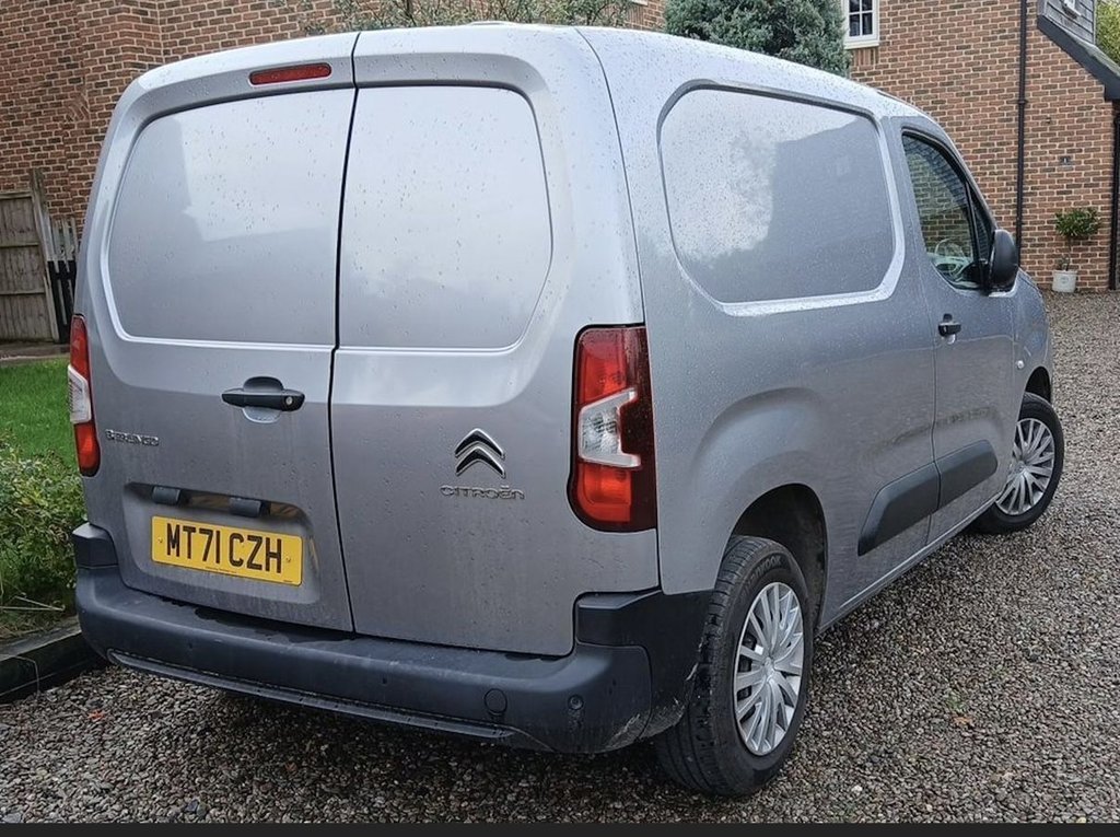 Used Citroen Berlingo 2021 for sale - 76439174: Photo 2
