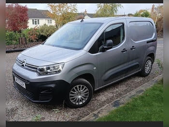 Used Citroen Berlingo 2021 for sale - 76439174: Photo