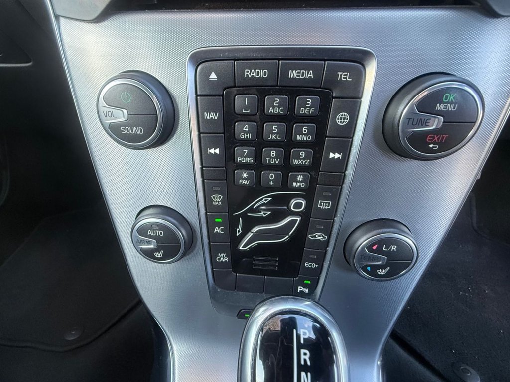 Used Volvo V40 2017 for sale - 77826836: Photo 13