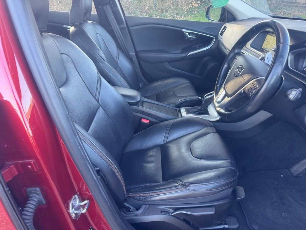 Used Volvo V40 2017 for sale - 77826836: Photo 5