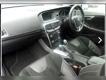 Used Volvo V40 2014 for sale - 76216792: Photo 4
