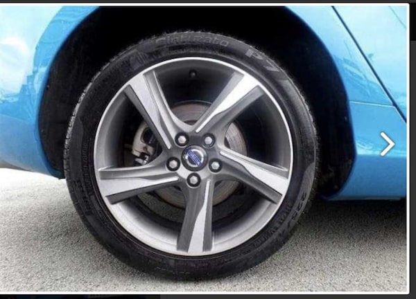 Used Volvo V40 2014 for sale - 76216792: Photo 5