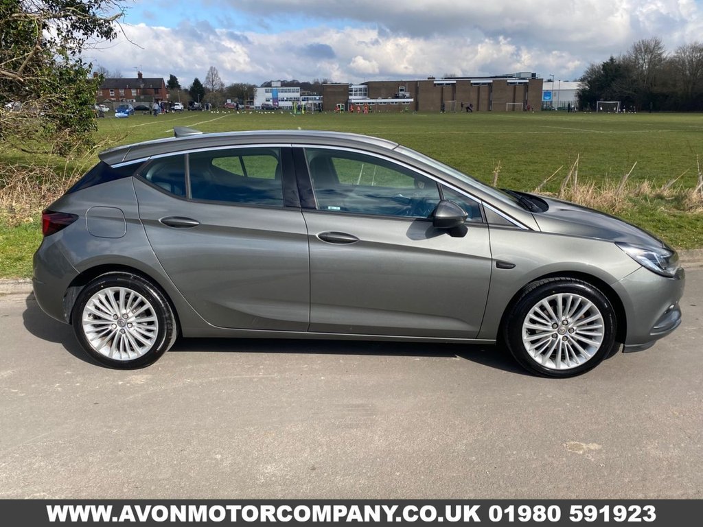 Used Vauxhall Astra 2017 for sale - 77779861: Photo 2