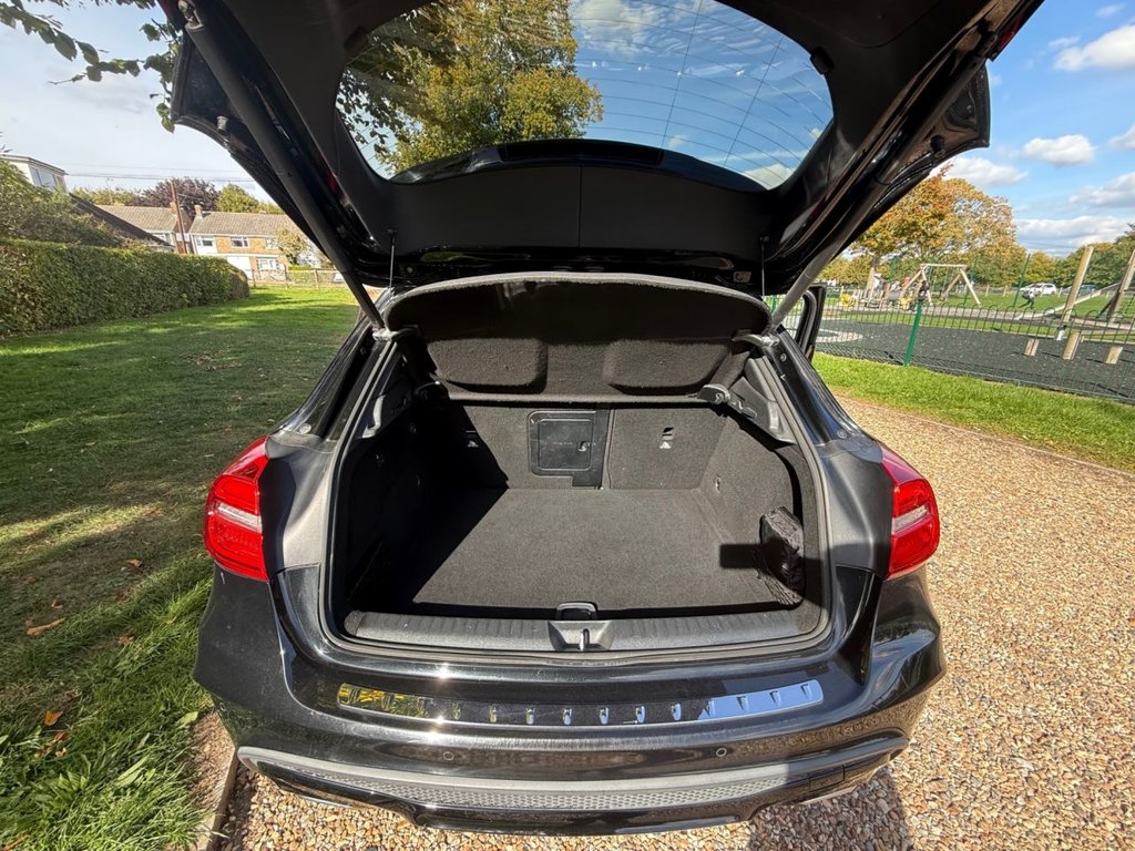 Used Mercedes-Benz GLA 2014 for sale - 76163527: Photo 20