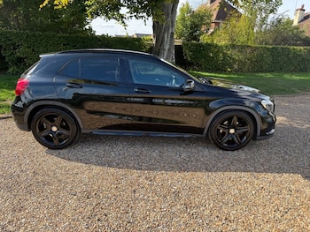 Used Mercedes-Benz GLA 2014 for sale - 76163527: Photo 2