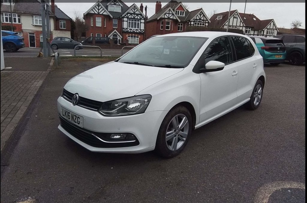 Used Volkswagen Polo 2016 for sale - 77627444: Photo 2