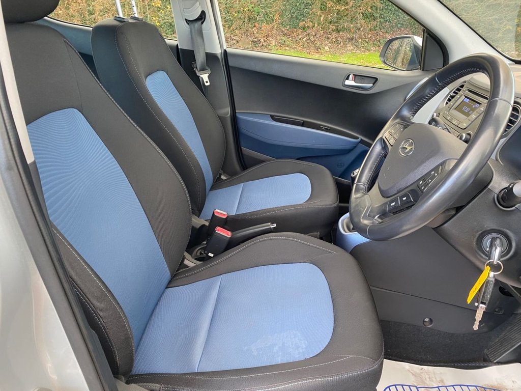 Used Hyundai i10 2014 for sale - 77394822: Photo 4