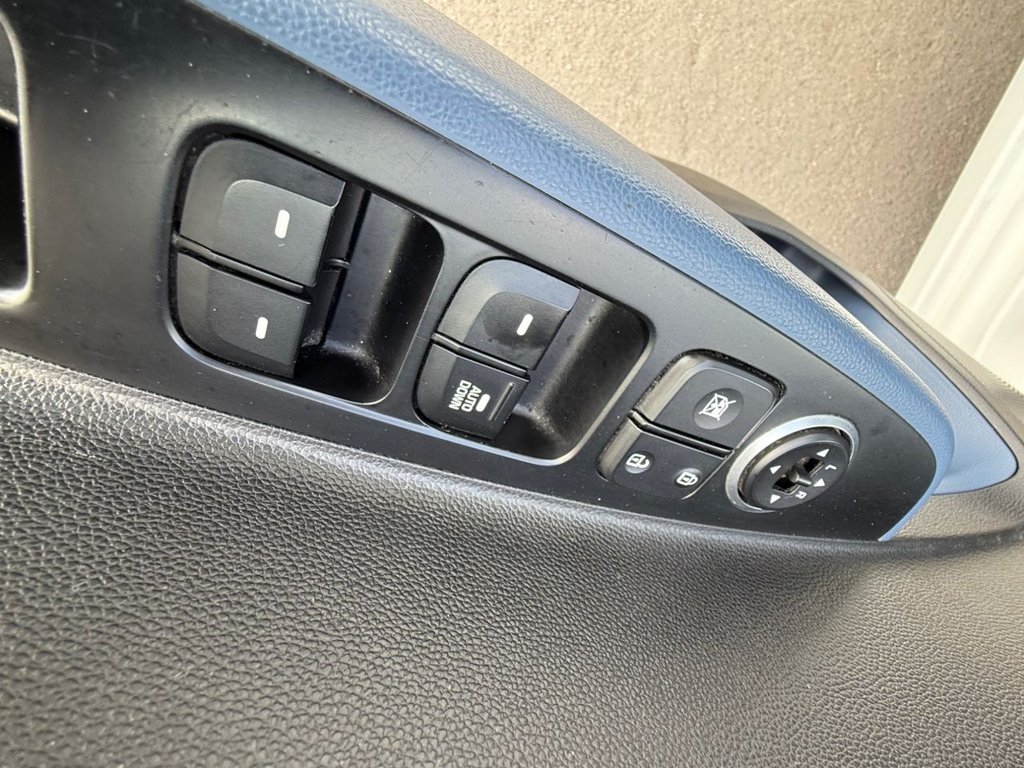 Used Hyundai i10 2014 for sale - 78124442: Photo 15