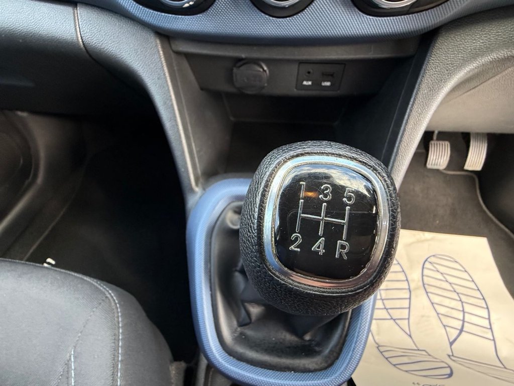 Used Hyundai i10 2014 for sale - 78124442: Photo 16