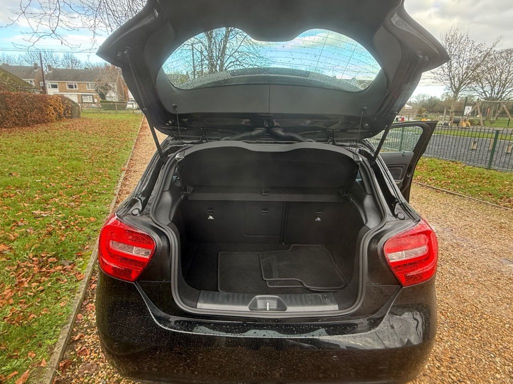 Used Mercedes-Benz A-Class 2015 for sale - 76654433: Photo 19