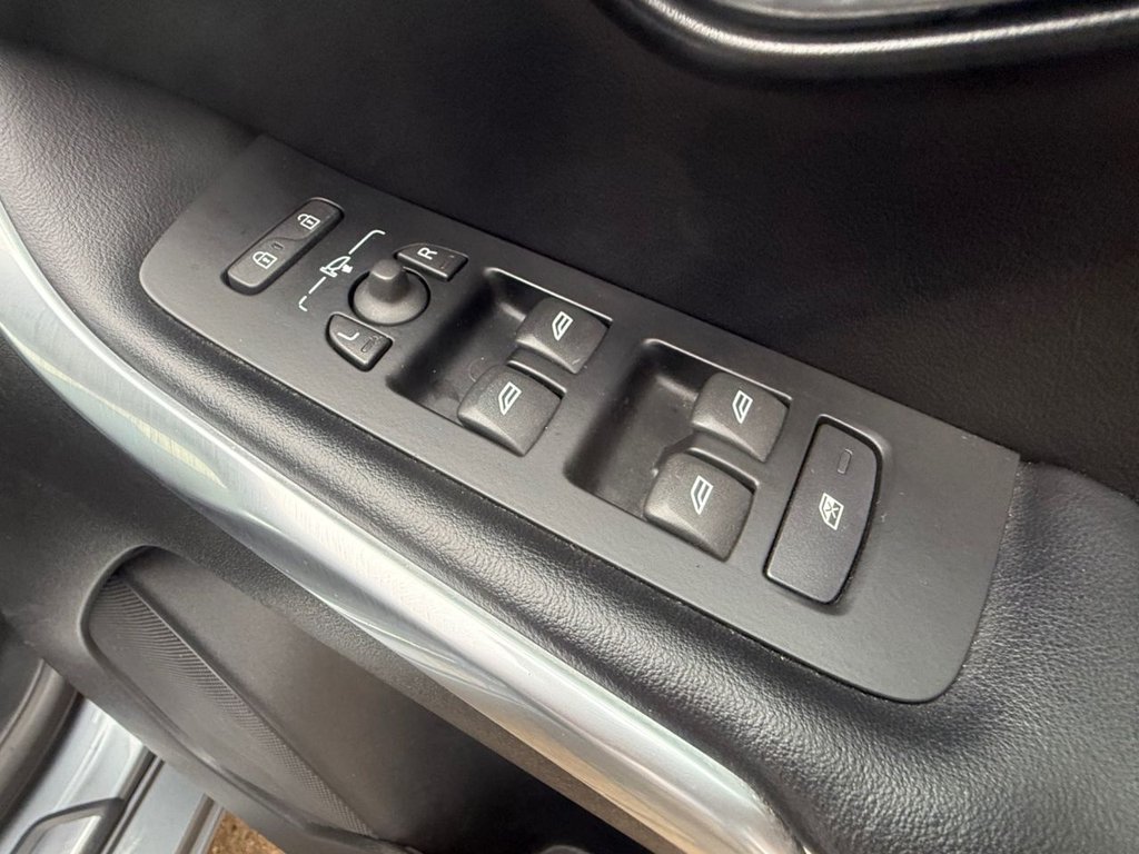 Used Volvo V40 2018 for sale - 77583583: Photo 17