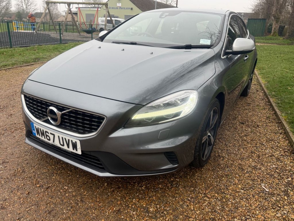 Used Volvo V40 2018 for sale - 77583583: Photo 9