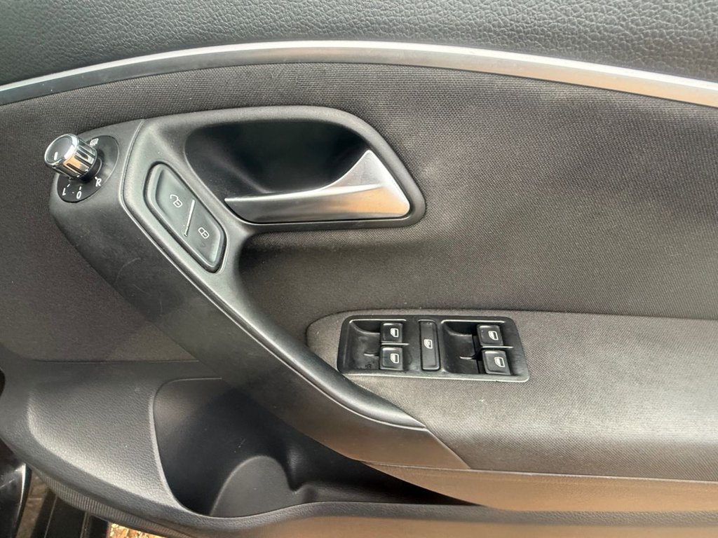 Used Volkswagen Polo 2016 for sale - 76655017: Photo 15