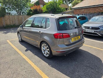 Used Volkswagen Golf SV 2014 for sale - 78781040: Photo