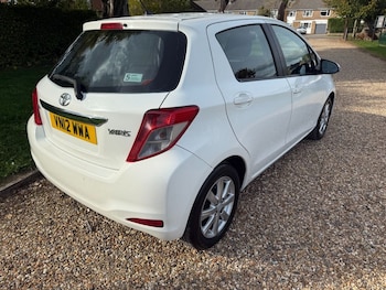 Used Toyota Yaris 2012 for sale - 76105765: Photo