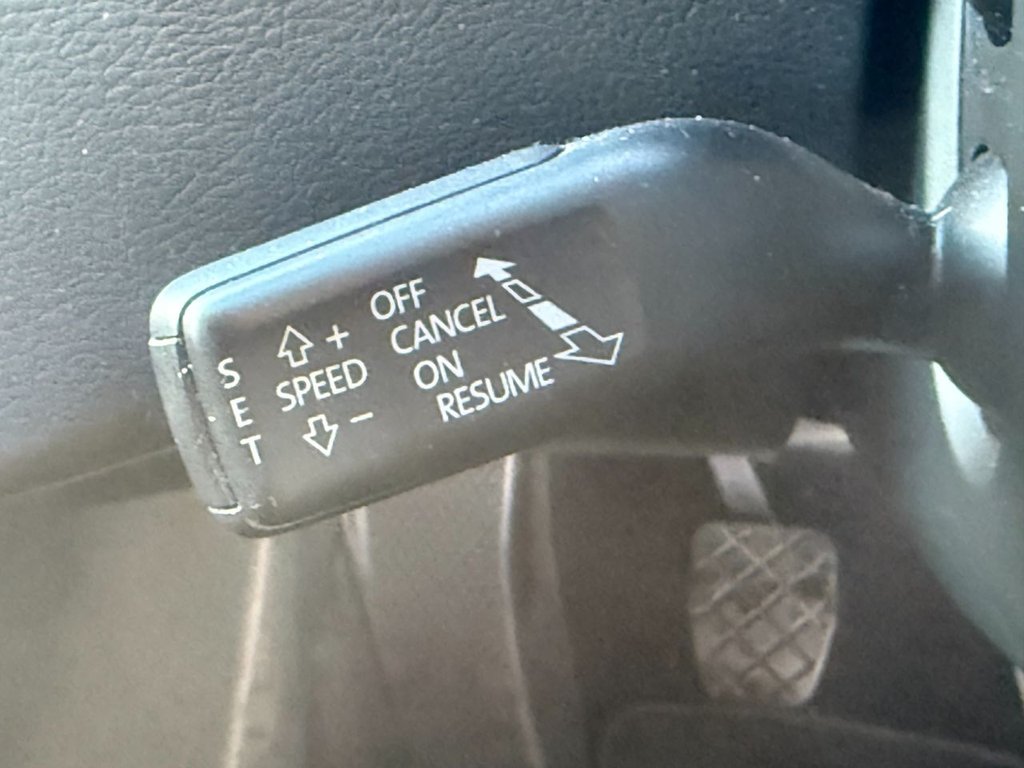 Used Volkswagen Passat 2013 for sale - 77080477: Photo 12