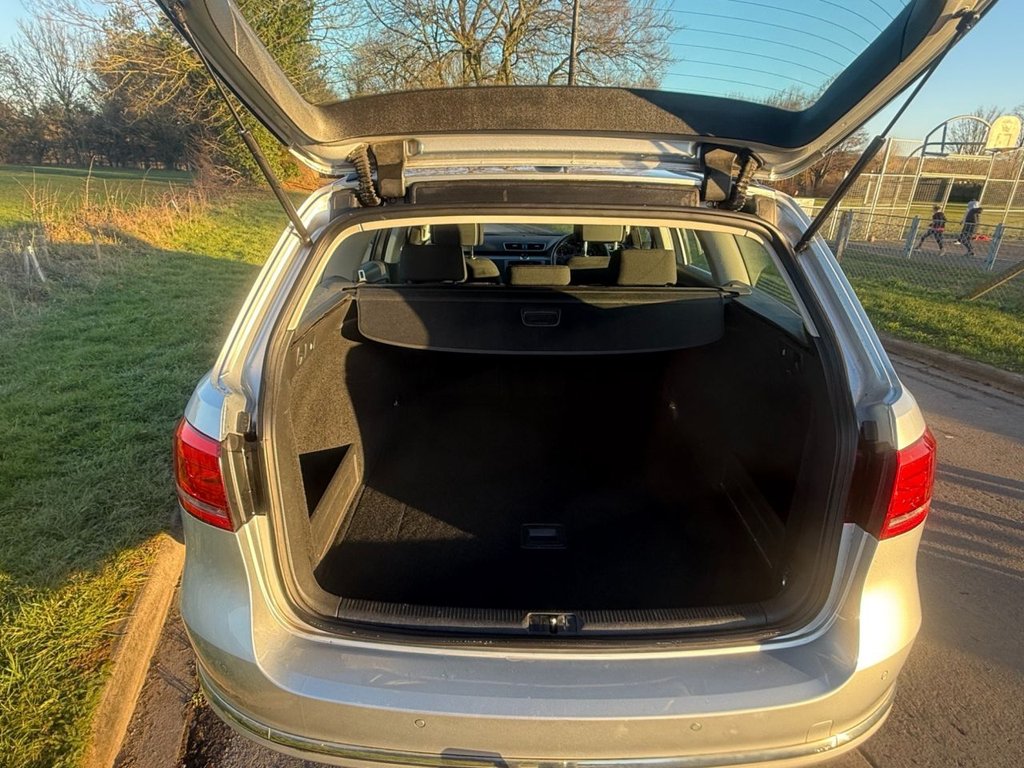 Used Volkswagen Passat 2013 for sale - 77080477: Photo 24