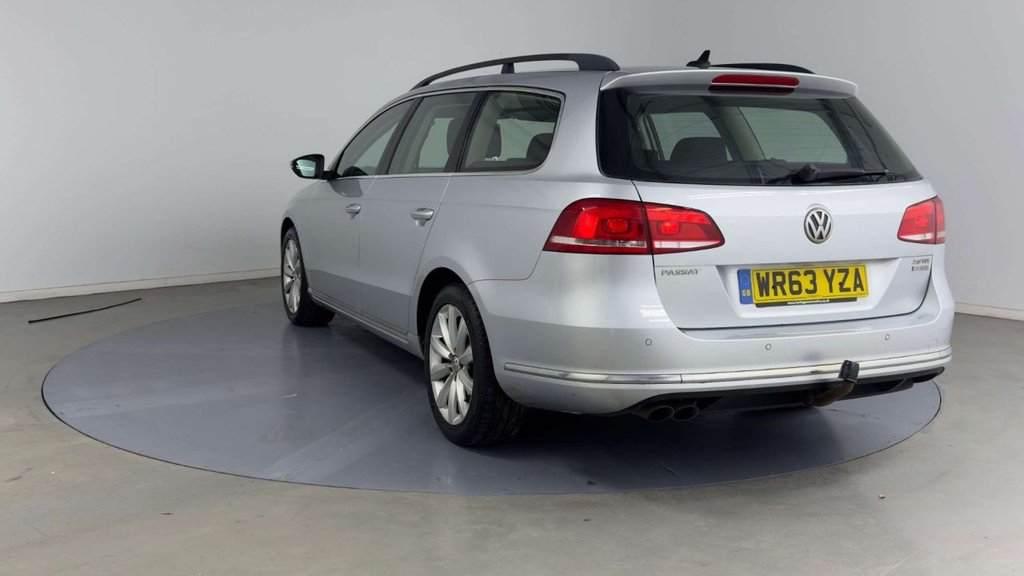 Used Volkswagen Passat 2013 for sale - 77080477: Photo 31