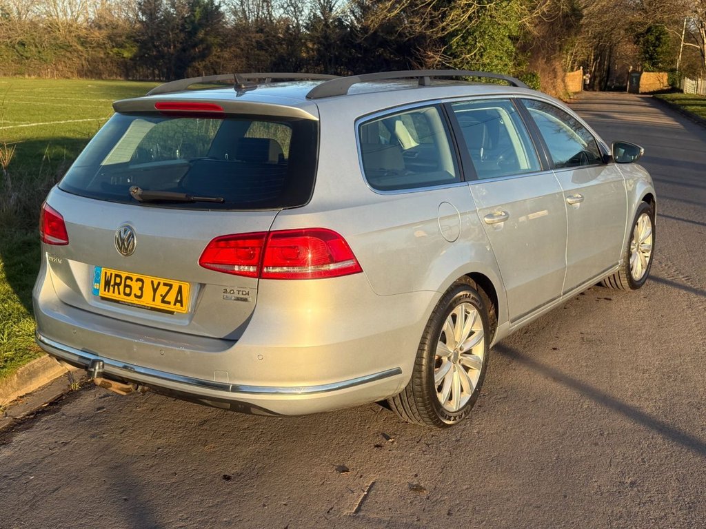 Used Volkswagen Passat 2013 for sale - 77080477: Photo 5