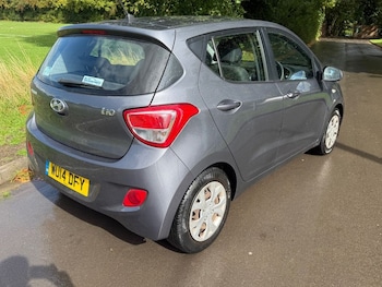 Used Hyundai i10 2014 for sale - 75947818: Photo