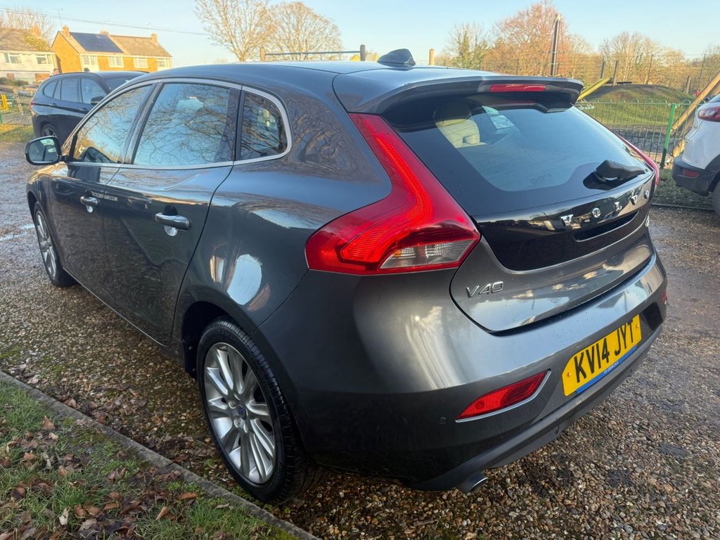 Used Volvo V40 2014 for sale - 77139955: Photo 7