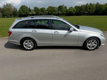 Used Mercedes-Benz C Class 2014 for sale - 78479490: Photo