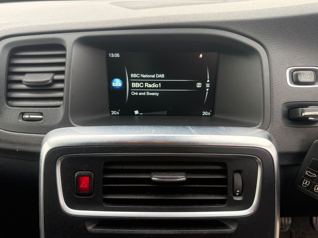 Used Volvo V60 2014 for sale - 77065013: Photo 15