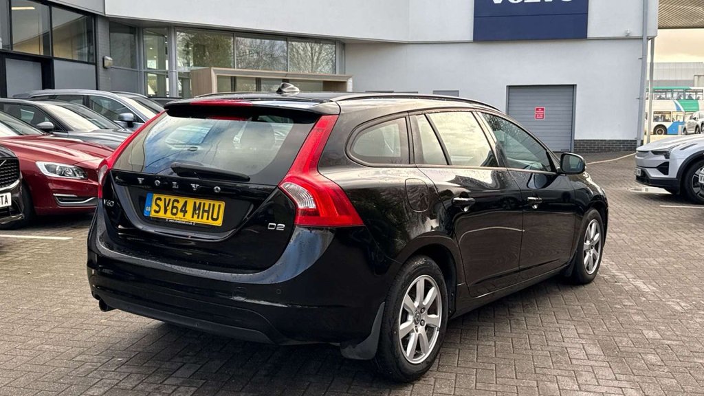 Used Volvo V60 2014 for sale - 77065013: Photo 3
