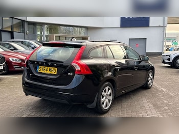 Used Volvo V60 2014 for sale - 77065013: Photo